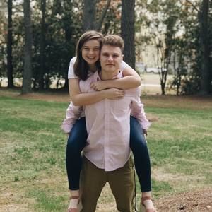 Meet your Posher, Makayla